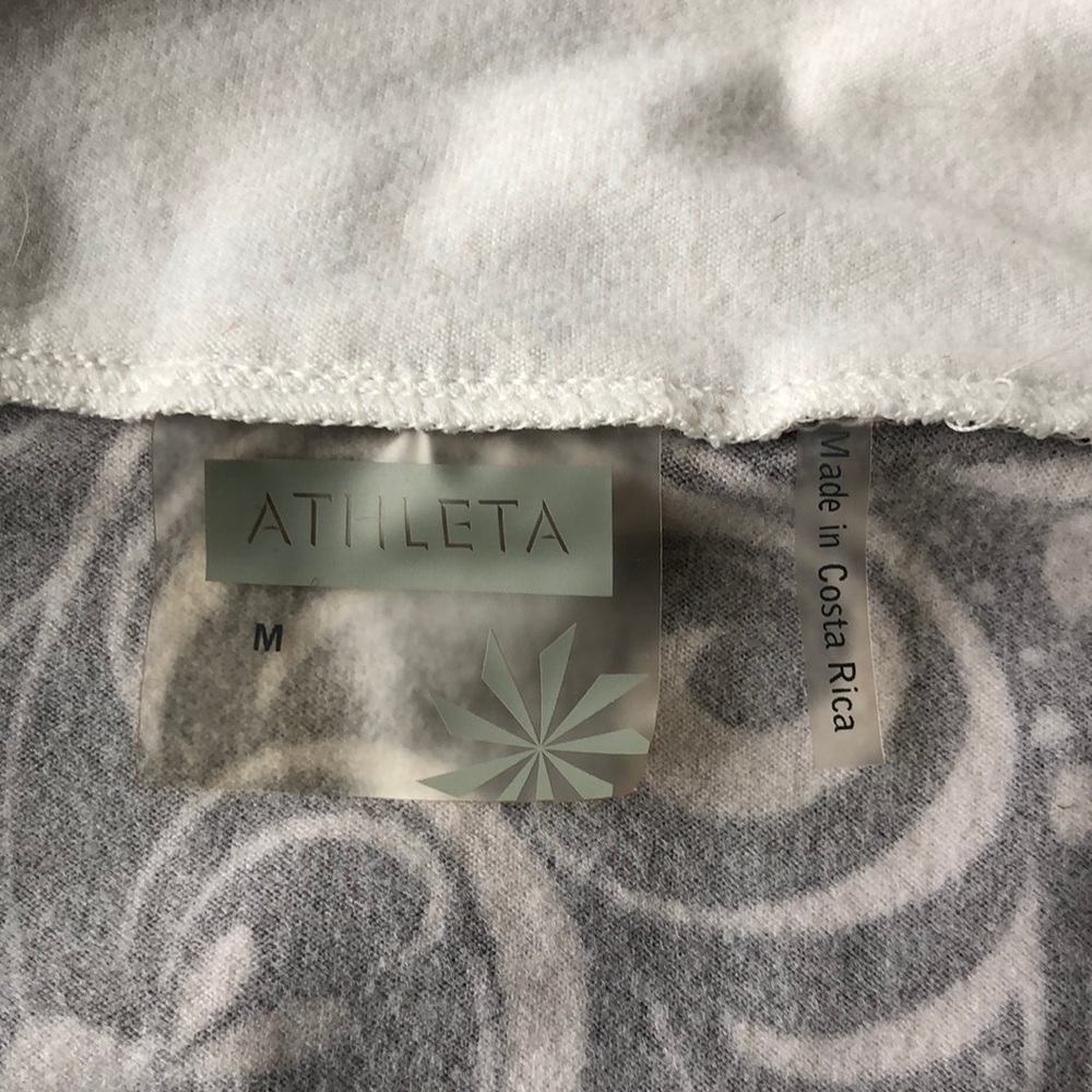 Athleta Black & White Patterned Pullover - Medium - image 2